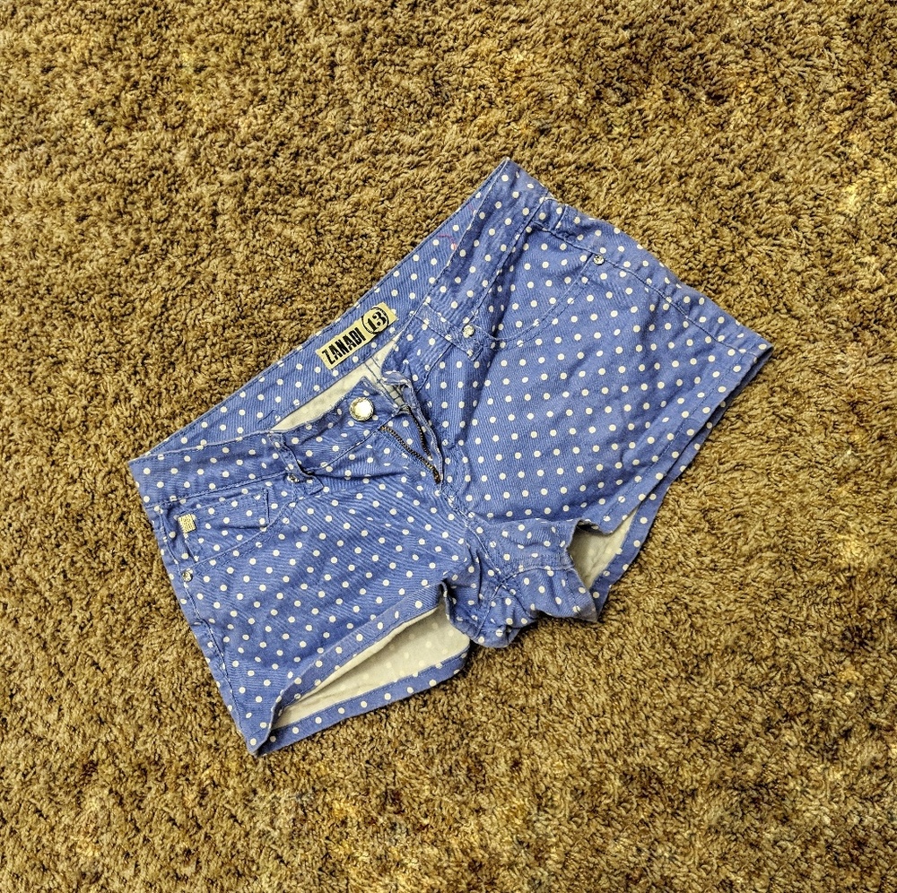 Zanadi size 13 purple polka dotted short shorts